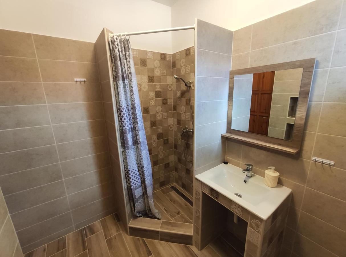 Royal Apartman Hajdúszoboszló Εξωτερικό φωτογραφία