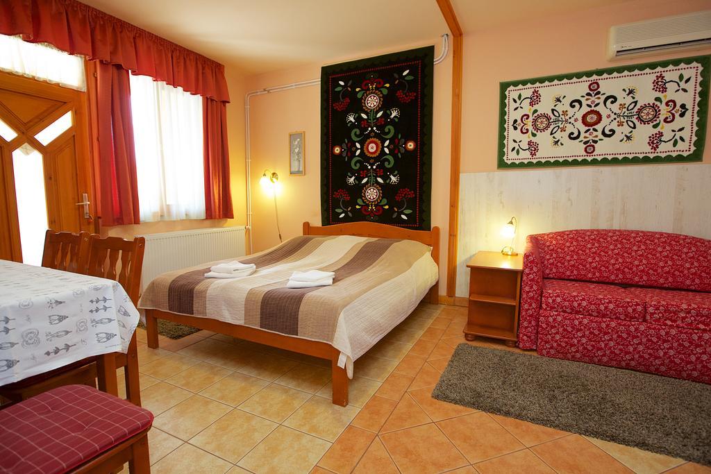 Royal Apartman Hajdúszoboszló Εξωτερικό φωτογραφία