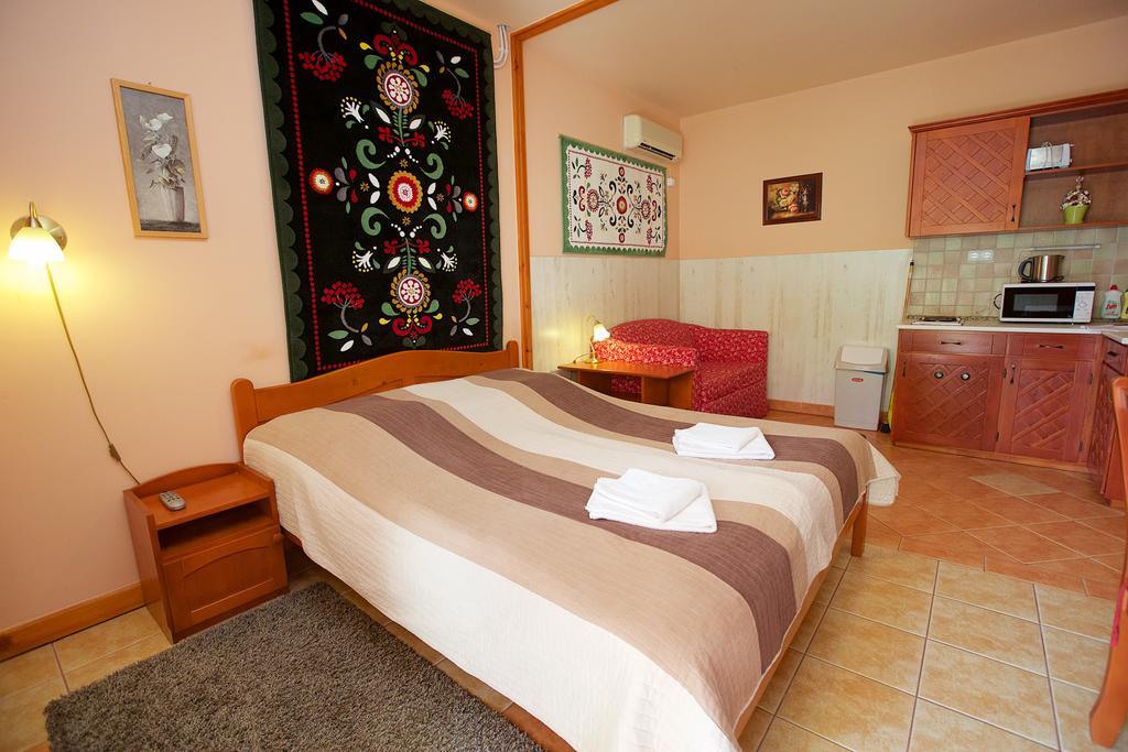 Royal Apartman Hajdúszoboszló Εξωτερικό φωτογραφία