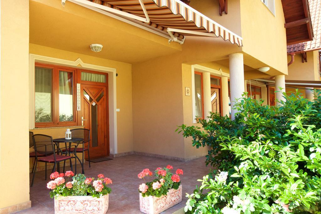 Royal Apartman Hajdúszoboszló Εξωτερικό φωτογραφία