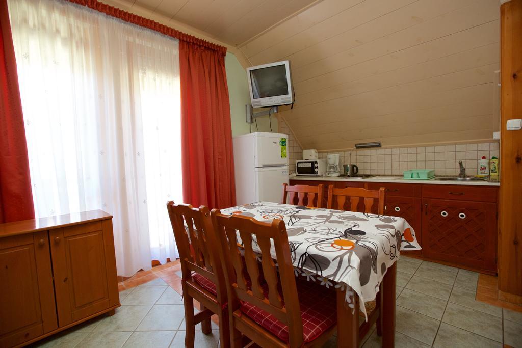 Royal Apartman Hajdúszoboszló Εξωτερικό φωτογραφία